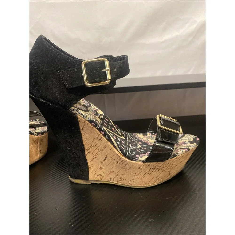 Bamboo Patent Wedge Smooch-14 Cork Sandals - Ankle Strap - Size 7.5